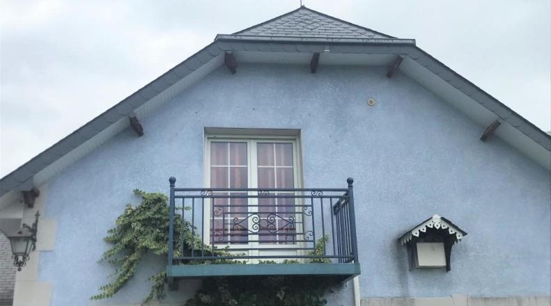 Les Gites De La Maison Bleue D'Estialescq エクステリア 写真