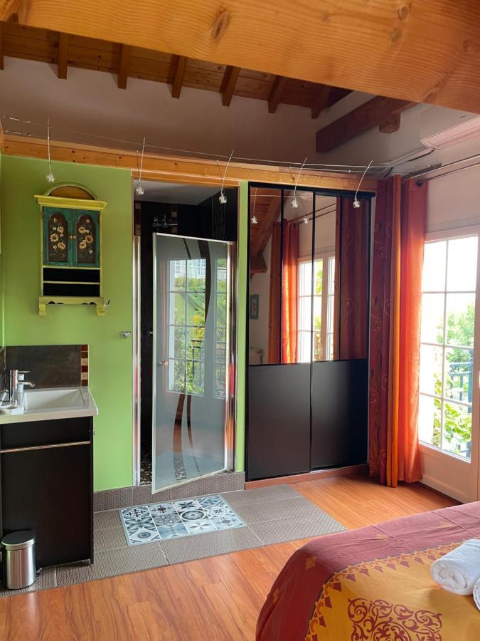 Les Gites De La Maison Bleue D'Estialescq エクステリア 写真